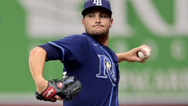 Shane McClanahan Pitching