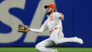 Luis González Won’t Win Rookie of the Year, but He’s the SF Giants Spark