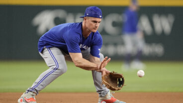 Who Should Win the American League Gold Glove Awards?