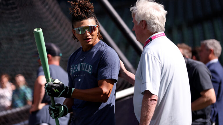 Top MiLB Players of the Week: Hurston Waldrep, Tai Peete