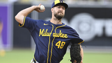 MLB Trade Deadline: 4 Players Share Memories of a Life-Changing Day