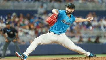 Padres Land the Top Reliever on the Market By Acquiring Tanner Scott