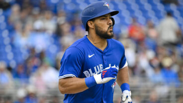 DUNEDIN, FLORIDA - MARCH 10: Anthony Santander #25 of the Toronto Blue Jays runs to first base against the Houston Astros during a Grapefruit League spring training game at TD Ballpark on March 10, 2025 in Dunedin, Florida. (Photo by Miguel Rodriguez/Getty Images)