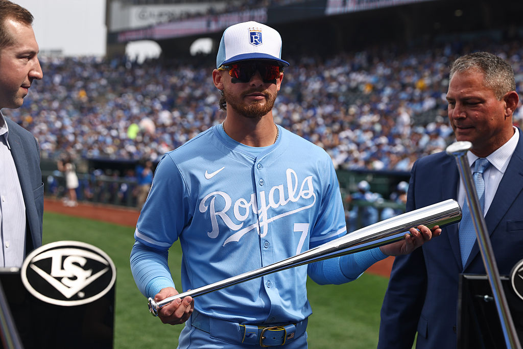 KANSAS CITY, MO - MARCH 27: Kansas City Royals shortstop Bobby Witt Jr. (7) with his Sliver Slugger award from 2024 before an Opening Day MLB game between the Cleveland Guardians and Kansas City Royals on March 27, 2025 at Kauffman Stadium in Kansas City, MO. (Photo by Scott Winters/Icon Sportswire via Getty Images)