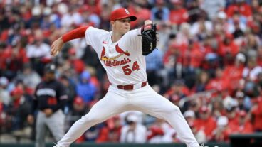 Why the New York Mets Should Trade Kodai Senga for Sonny Gray