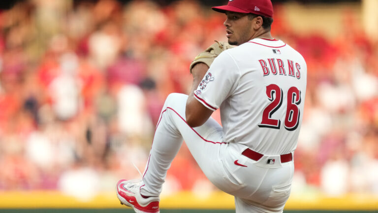 Buy or Sell: Fantasy Baseball Roster Trends