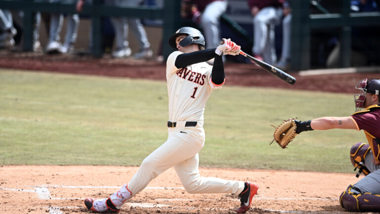 ROUND ROCK, TX - FEBRUARY 23: Oregon State Beavers outfielder Gavin Turley (1) takes a swing during the Karbach Round Rock classic game between the Minnesota Golden Gophers and the Oregon State Beavers on February 23, 2025 at the Dell Diamond in Round Rock, TX. (Photo by John Rivera/Icon Sportswire via Getty Images)