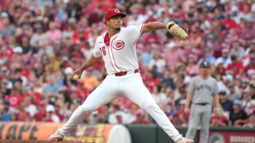 CINCINNATI, OHIO - JUNE 24: Chase Burns #26 of the Cincinnati Reds makes his MLB Debut while pitching in the first inning against the New York Yankees at Great American Ball Park on June 24, 2025 in Cincinnati, Ohio. (Photo by Jason Mowry/Getty Images)