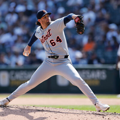 CHICAGO, IL - AUGUST 13: Kyle Finnegan #64 of the Detroit Tigers delivers a pitch during an MLB game against the Chicago White Sox on August 13, 2025 at Rate Field in Chicago, Illinois. (Photo by Joe Robbins/Icon Sportswire via Getty Images)