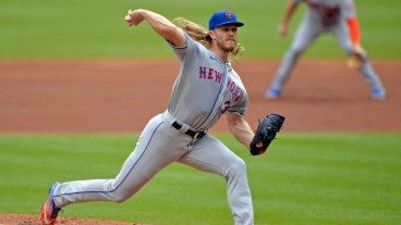 Mets Make Right Call Extending Noah Syndergaard the Qualifying Offer