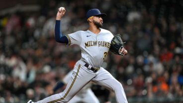 Brewers Trade Devin Williams to the Yankees