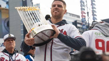 Dodgers Sign Freddie Freeman to Six-Year, $162 Million Deal