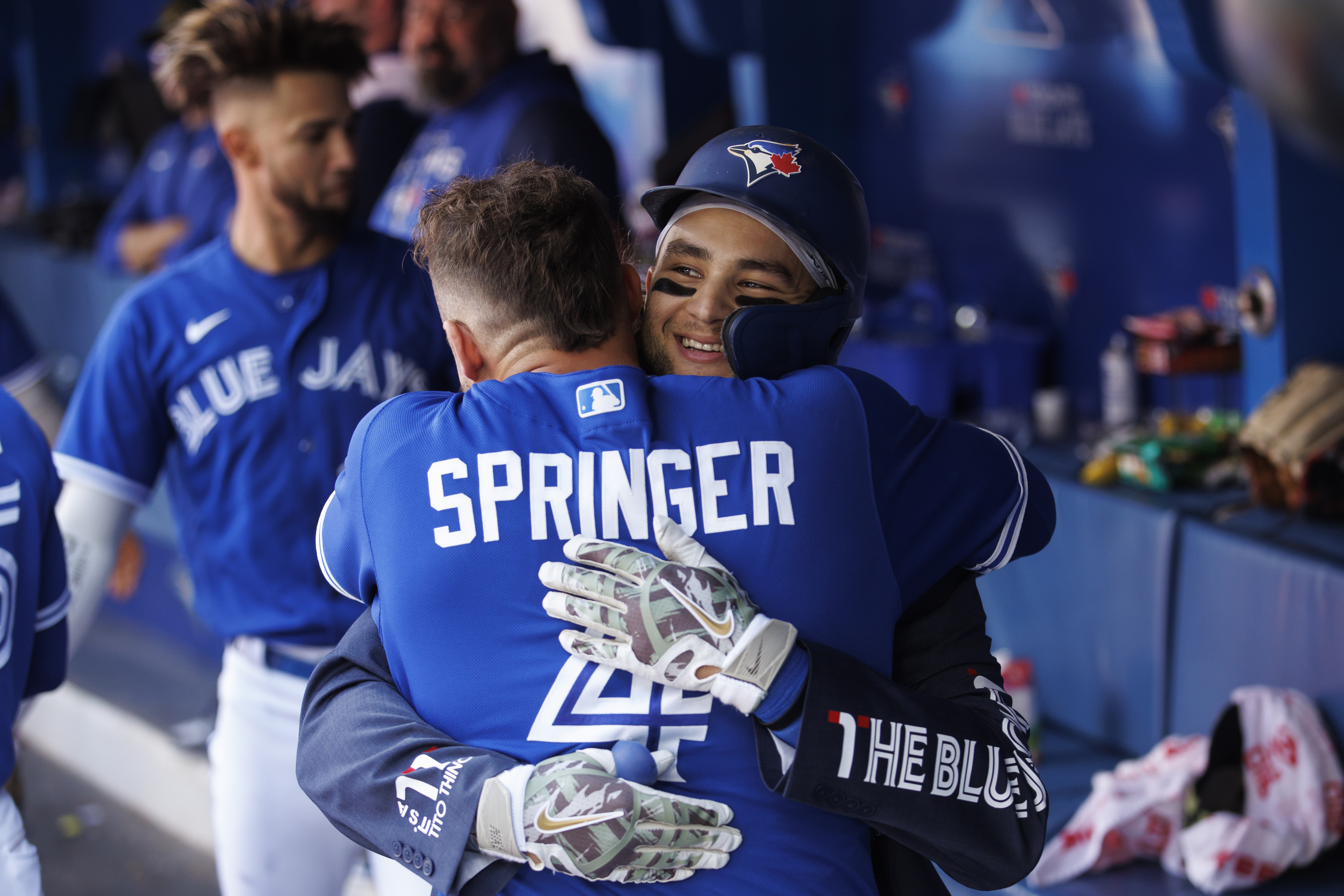 Jays drop series finale to Rangers behind strong Perez start