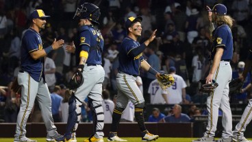 Just Baseball Highlight Reel: Brewers Sweep Cubs in Doubleheader