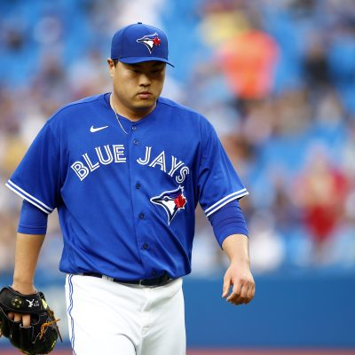 Blue Jays pitcher Ryu is the star of many entertaining Korean commercials