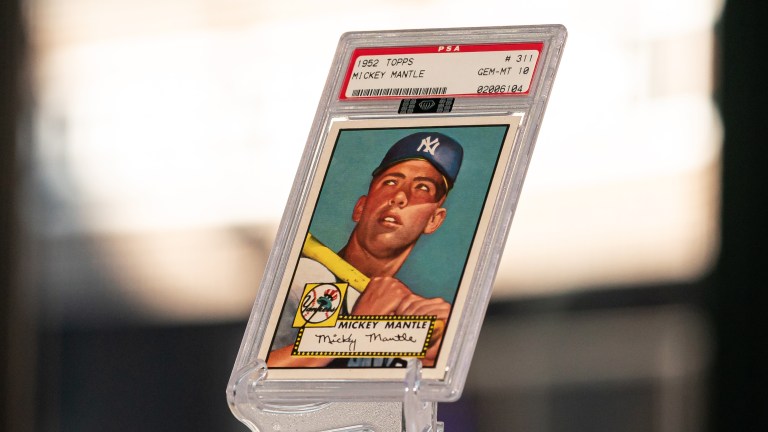 1952 Topps Mickey Mantle Card Sells for Record $12.6 Million