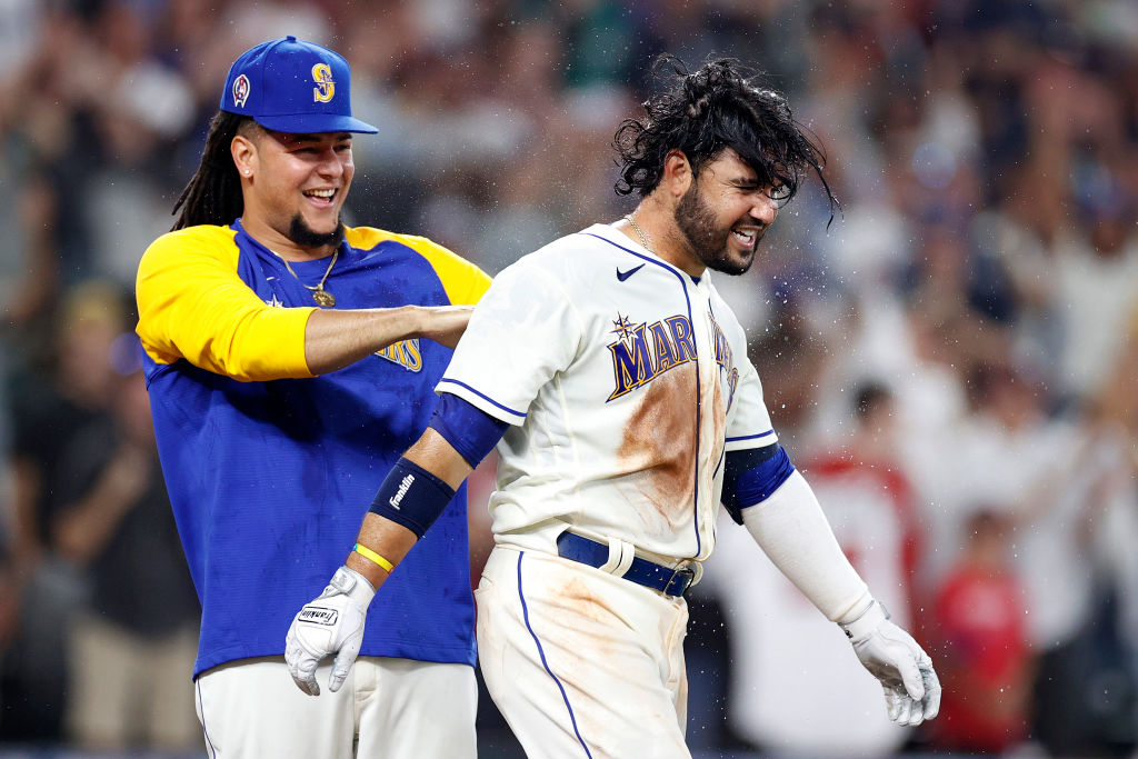 eugenio suarez long hair