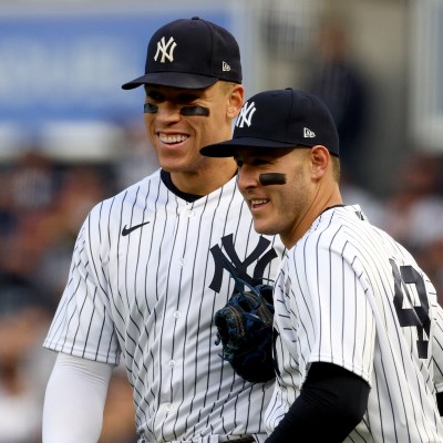 The Yankees Away Uniforms Must Die