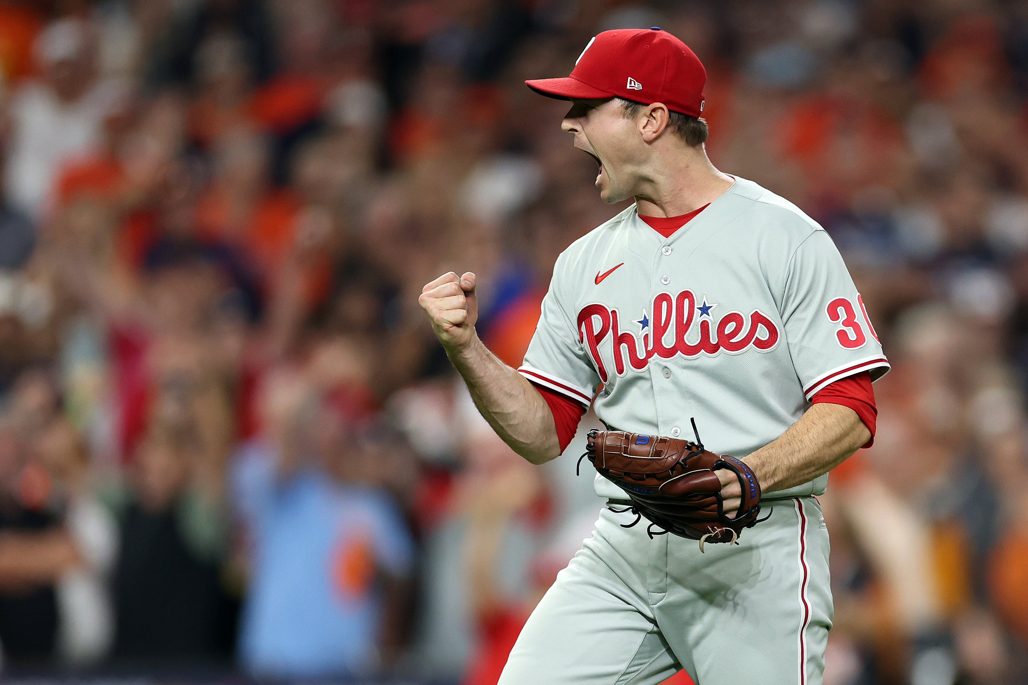 David Robertson: Phillies closer on repping himself in free agency
