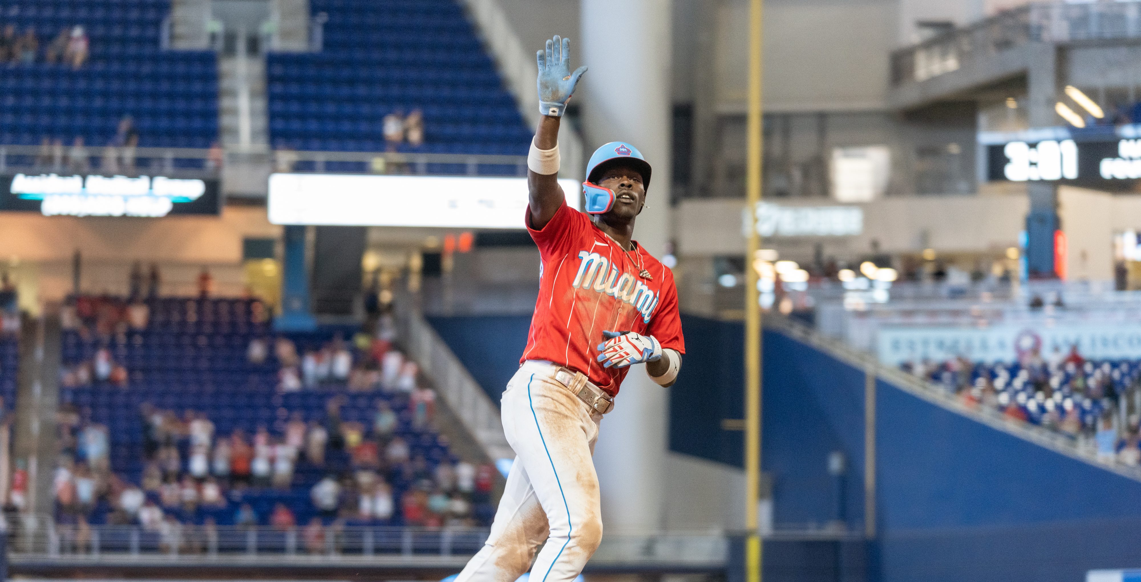 Miami Marlins will wear teal throwbacks 11 times in 2023