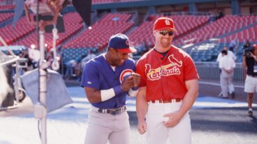 Remembering the 1998 Home Run Race: A Long Ball Tall Tale