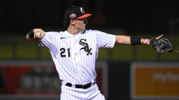 Top prospect Colson Montgomery, a key piece of the White Sox rebuild, throws during the game between the Scottsdale Scorpions and the Glendale Desert Dogs at Camelback Ranch.