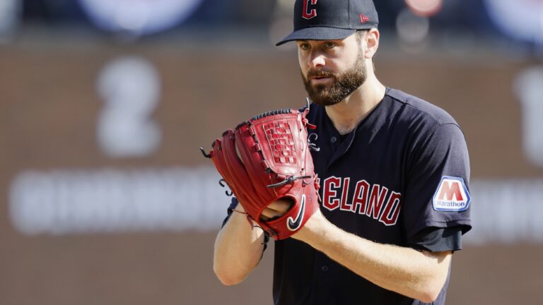 Lucas Giolito Signs With the Red Sox