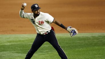 Ezequiel Durán Is the Best Utility Player Nobody Talks About