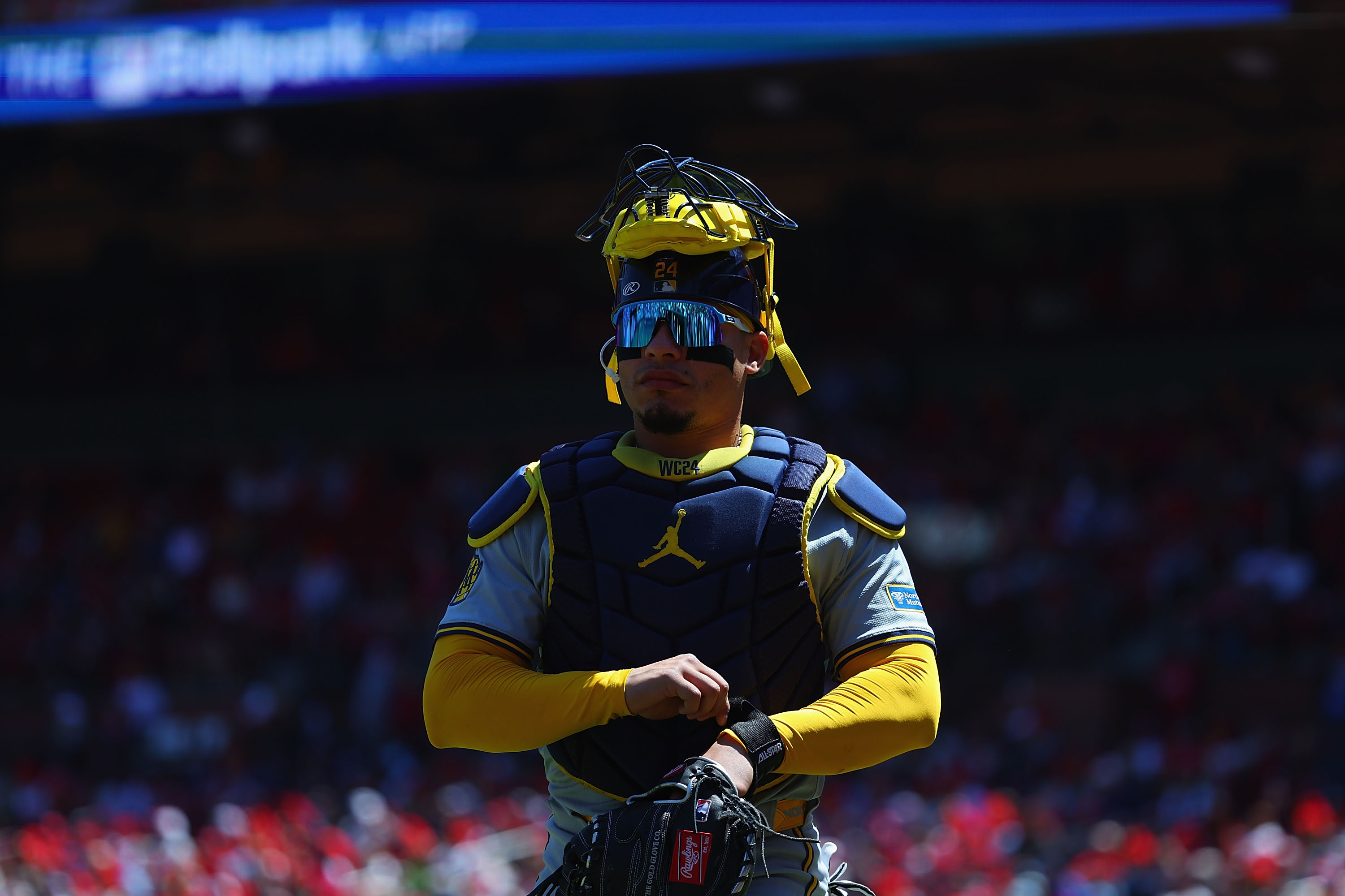 ST LOUIS, MISSOURI - APRIL 21: William Contreras #24 of the Milwaukee Brewers returns to the dugout on a game against the St. Louis Cardinals at Busch Stadium on April 21, 2024 in St Louis, Missouri. (Photo by Dilip Vishwanat/Getty Images)
