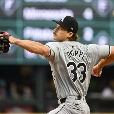 Drew Thorpe of the Chicago White Sox throws a pitch during the third inning against the Seattle Mariners at T-Mobile Park.