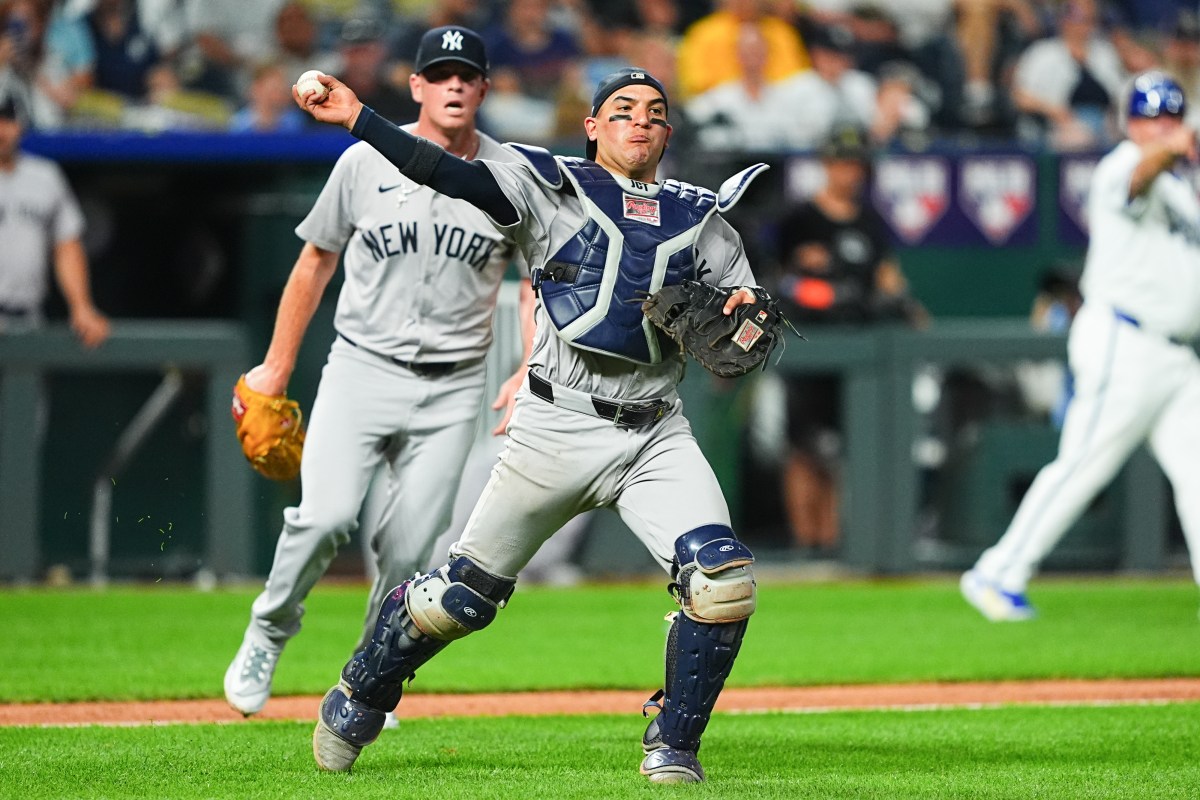 New York Yankees Catchers Ecstatic Wells Lags, Trevino Shines in Bat