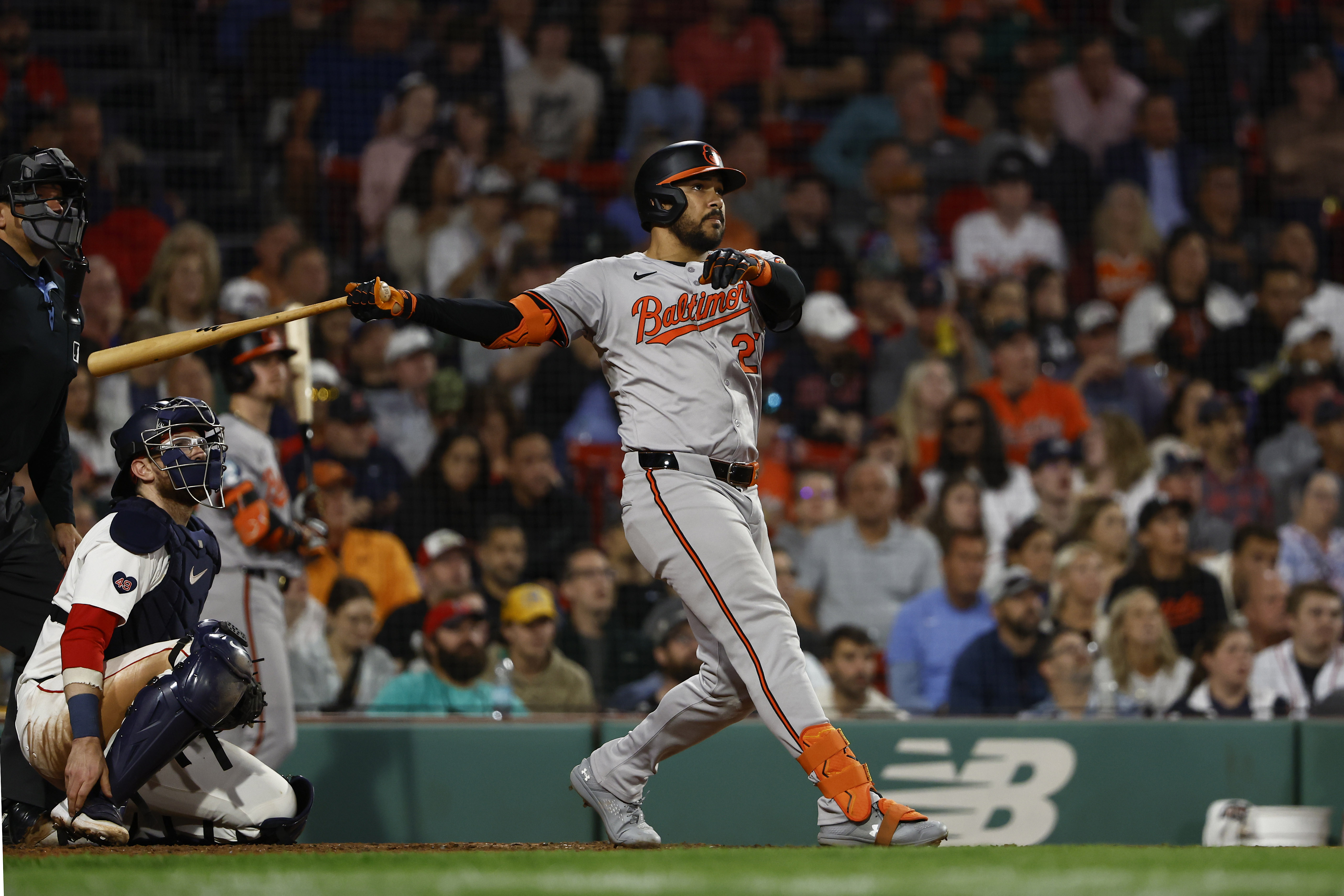 Anthony Santander of the Baltimore Orioles was one of the 13 free agents to get a qualifying offer.