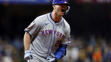 Pete Alonso of the New York Mets is one of the top pending free agents. Here, he rounds the bases after hitting a home run in the ninth inning against the Milwaukee Brewers during Game Three of the Wild Card Series at American Family Field on October 03, 2024 in Milwaukee, Wisconsin. His home run pushed the Mets into the next round of the playoffs. (Photo by John Fisher/Getty Images)