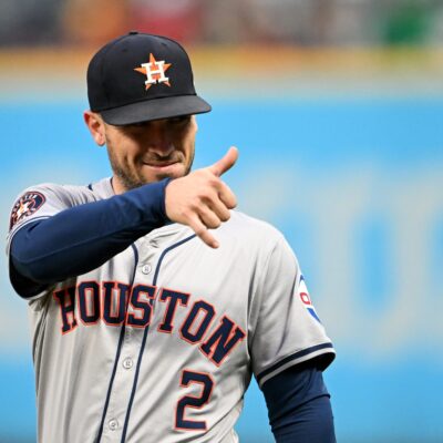 CLEVELAND, OHIO - SEPTEMBER 27: Alex Bregman #2 of the Houston Astros gives a thumbs up to fans prior to a game against the Cleveland Guardians at Progressive Field on September 27, 2024 in Cleveland, Ohio. (Photo by Nick Cammett/Diamond Images via Getty Images)