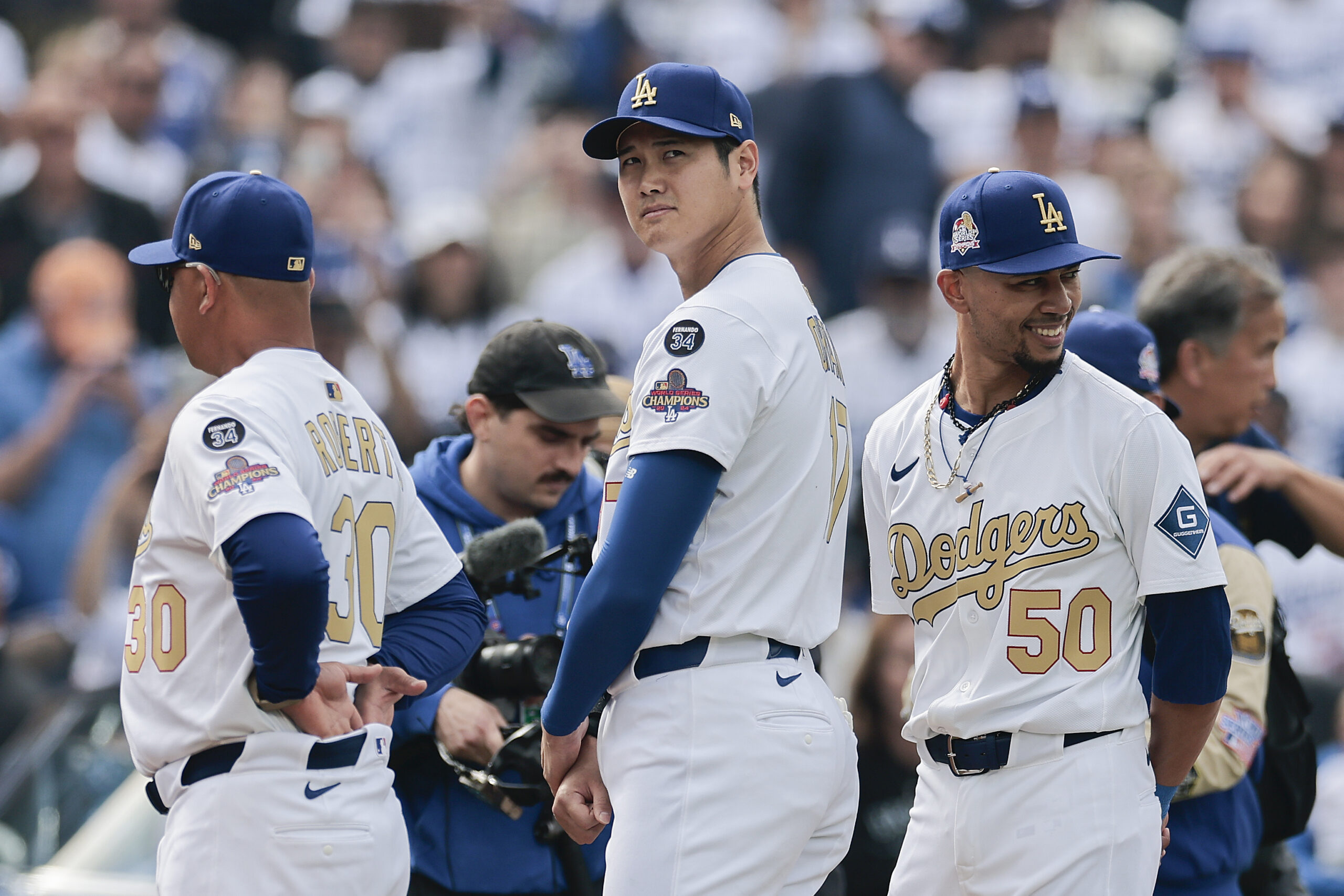 Shohei-Ohtani-dave-Roberts-