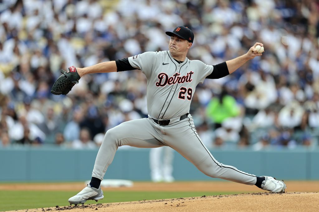 LOS ANGELES, CALIFORNIA - MARCH 27: Tarik Skubal #29 of the Detroit Tigers pitches in the first inning against the Los Angeles Dodgers on Opening Day at Dodger Stadium on March 27, 2025 in Los Angeles, California. (Photo by Harry How/Getty Images)