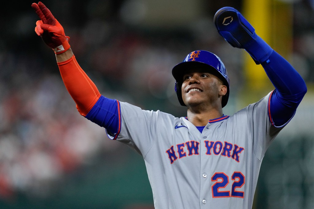 HOUSTON, TX - MARCH 27: Juan Soto #22 of the New York Mets reacts after reaching first base in the eighth inning during the game between the New York Mets and the Houston Astros at Daikin Park on Thursday, March 27, 2025 in Houston, Texas. (Photo by Kevin M. Cox/MLB Photos via Getty Images)