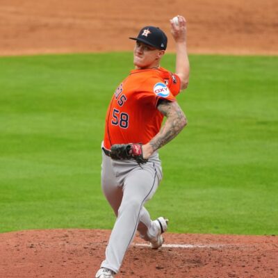 KANSAS CITY, MISSOURI - APRIL 27: Hunter Brown #58 of the Houston Astros pitches against the Kansas City Royals during the third inning at Kauffman Stadium on April 27, 2025 in Kansas City, Missouri. (Photo by Kyle Rivas/Getty Images)
