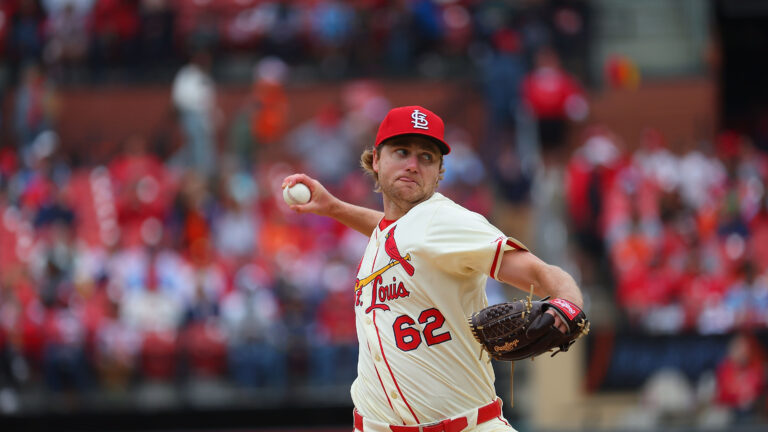 ST LOUIS, MISSOURI - MAY 4: Kyle Leahy #62 of the St. Louis Cardinals delivers a pitch against the New York Mets during game one of a doubleheader at Busch Stadium on May 4, 2025 in St Louis, Missouri. (Photo by Dilip Vishwanat/Getty Images)