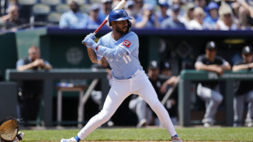 KANSAS CITY, MO - MAY 08: Kansas City Royals third baseman Maikel Garcia (11) bats during an MLB game against the Chicago White Sox on May 08, 2025 at Kauffman Stadium in Kansas City, Missouri. (Photo by Joe Robbins/Icon Sportswire via Getty Images)