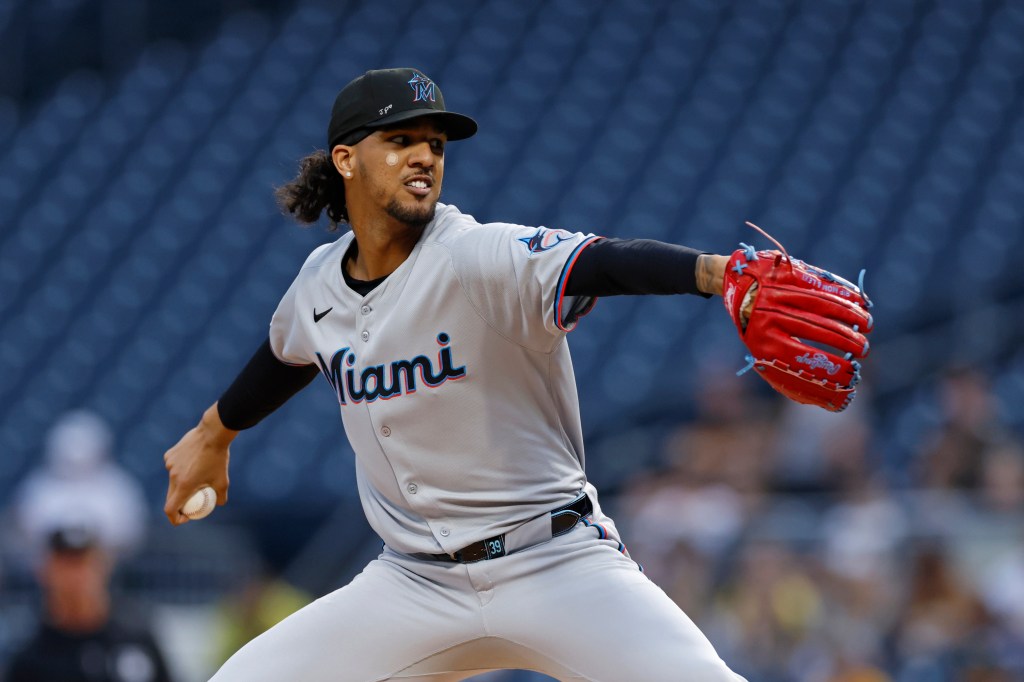 PITTSBURGH, PA - JUNE 09: Eury Perez #39 of the Miami Marlins delivers a pitch during an MLB game against the Pittsburgh Pirates on June 09, 2025 at PNC Park in Pittsburgh, Pennsylvania. (Photo by Joe Robbins/Icon Sportswire via Getty Images)