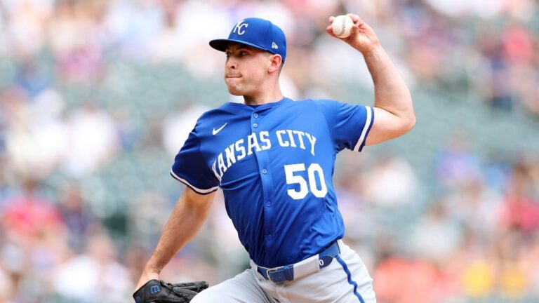 MINNEAPOLIS, MINNESOTA - MAY 25: Kris Bubic #50 of the Kansas City Royals delivers a pitch against the Minnesota Twins in the first inning at Target Field on May 25, 2025 in Minneapolis, Minnesota. (Photo by David Berding/Getty Images)