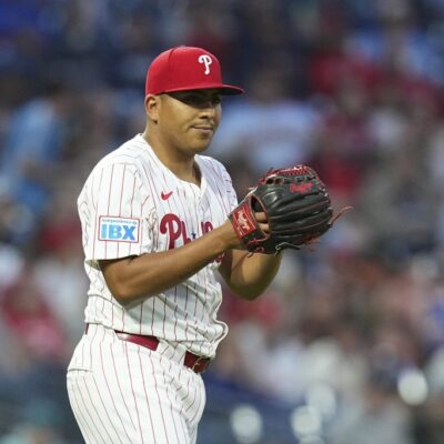 PHILADELPHIA, PENNSYLVANIA - MAY 27: Ranger Suárez #55 of the Philadelphia Phillies reacts against the Atlanta Braves at Citizens Bank Park on May 27, 2025 in Philadelphia, Pennsylvania. The Phillies defeated the Braves 2-0. (Photo by Mitchell Leff/Getty Images)