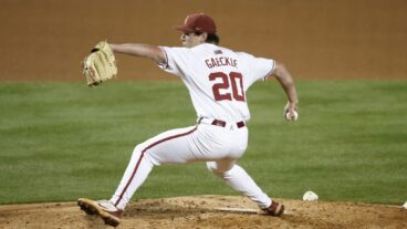 FAYETTEVILLE, AR - JUNE 01: Arkansas Razorbacks pitcher Gabe Gaeckle (20) delivers a pitch during the NCAA Division I Regional baseball game between the Creighton Blue Jays and Arkansas Razorbacks on June 1, 2025, at Baum-Walker Stadium in Fayetteville, Arkansas. (Photo by Andy Altenburger/Icon Sportswire via Getty Images)