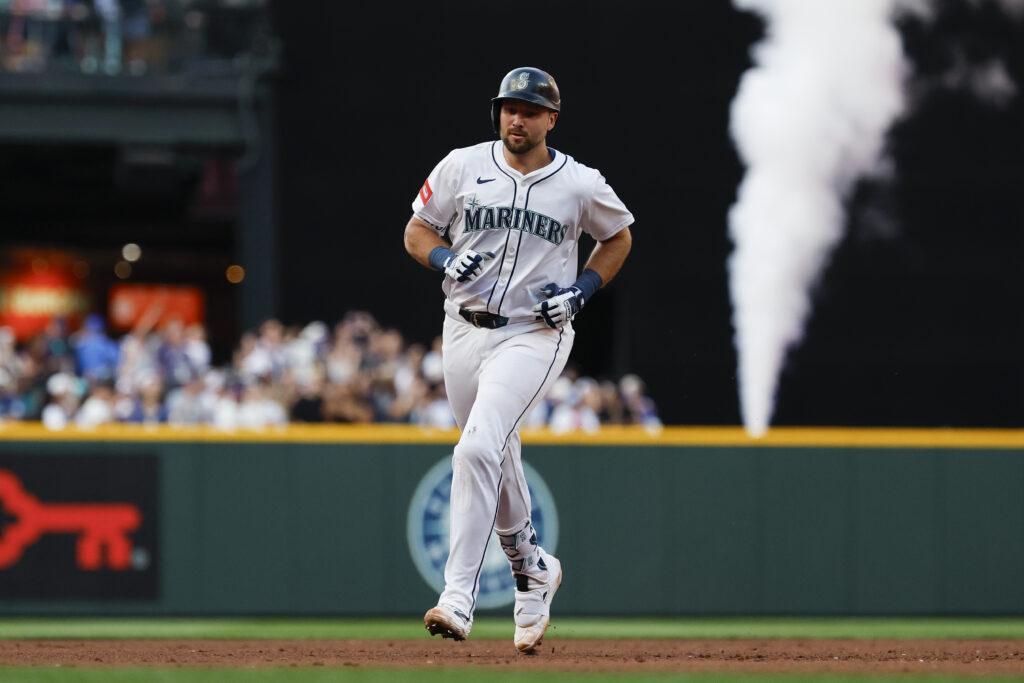 SEATTLE, WASHINGTON - JULY 22: Cal Raleigh #29 of the Seattle Mariners rounds the bases after hitting a solo home run during the sixth inning against the Milwaukee Brewers at T-Mobile Park on July 22, 2025 in Seattle, Washington. (Photo by Alika Jenner/Getty Images)