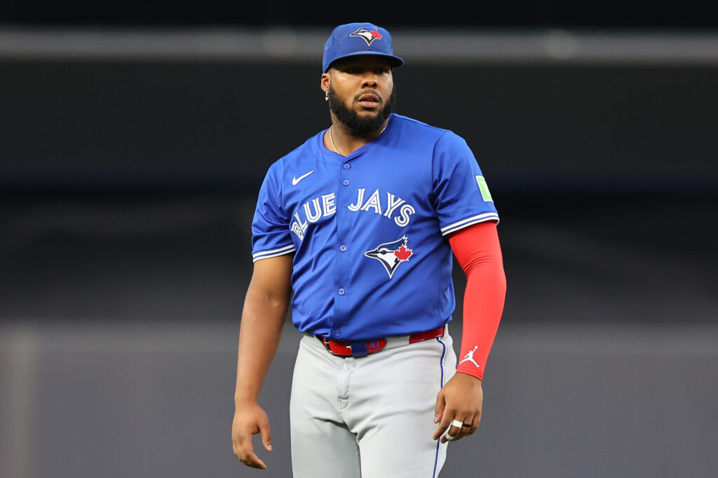BRONX, NY - SEPTEMBER 05: Vladimir Guerrero Jr. #27 of the Toronto Blue Jays prior to the game against the New York Yankees on September 5, 2025 at Yankee Stadium in the Bronx, New York. (Photo by Rich Graessle/Icon Sportswire via Getty Images)