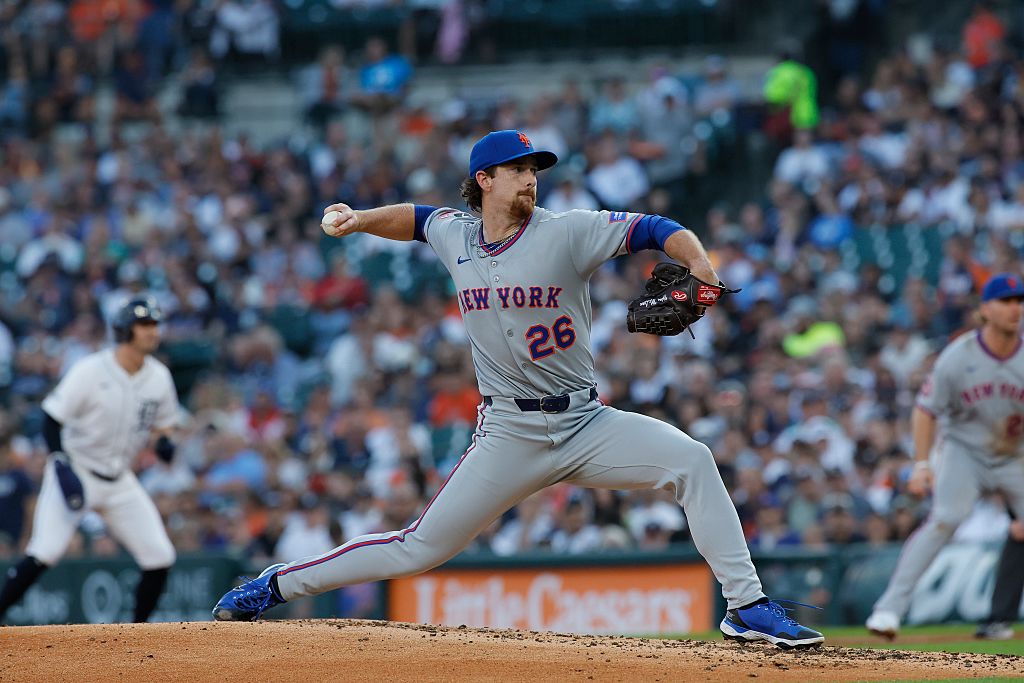 DETROIT, MI - SEPTEMBER 2: Nolan McLean #26 of the New York Mets pitches against the Detroit Tigers during the second inning at Comerica Park on September 2, 2025 in Detroit, Michigan. (Photo by Duane Burleson/Getty Images)