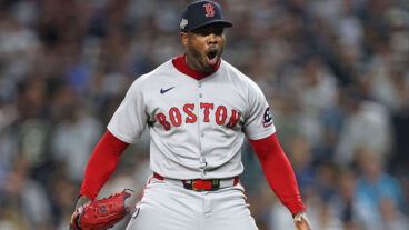 Top 15 Relief Pitchers in Major League Baseball for 2025