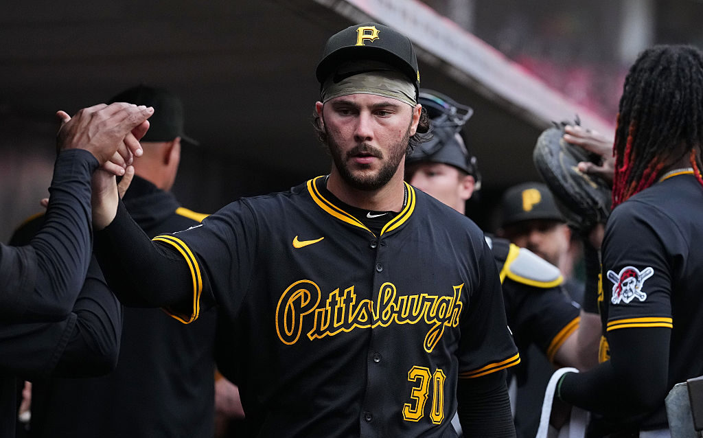 CINCINNATI, OHIO - SEPTEMBER 24: Paul Skenes #30 of the Pittsburgh Pirates celebrates with teammates prior to a baseball game against the Cincinnati Reds at Great American Ball Park on September 24, 2025 in Cincinnati, Ohio. (Photo by Jeff Dean/Getty Images)
