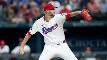 ARLINGTON, TEXAS - JUNE 28: Chris Martin #55 of the Texas Rangers pitches against the Seattle Mariners during the game at Globe Life Field on June 28, 2025 in Arlington, Texas. (Photo by Tim Heitman/Getty Images)